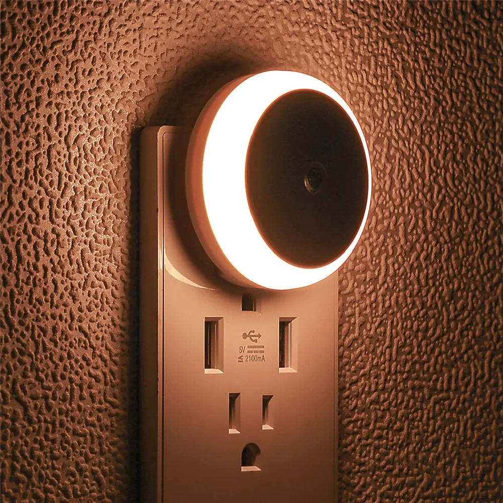 Luminária de Tomada com Design Inteligente e Moderno