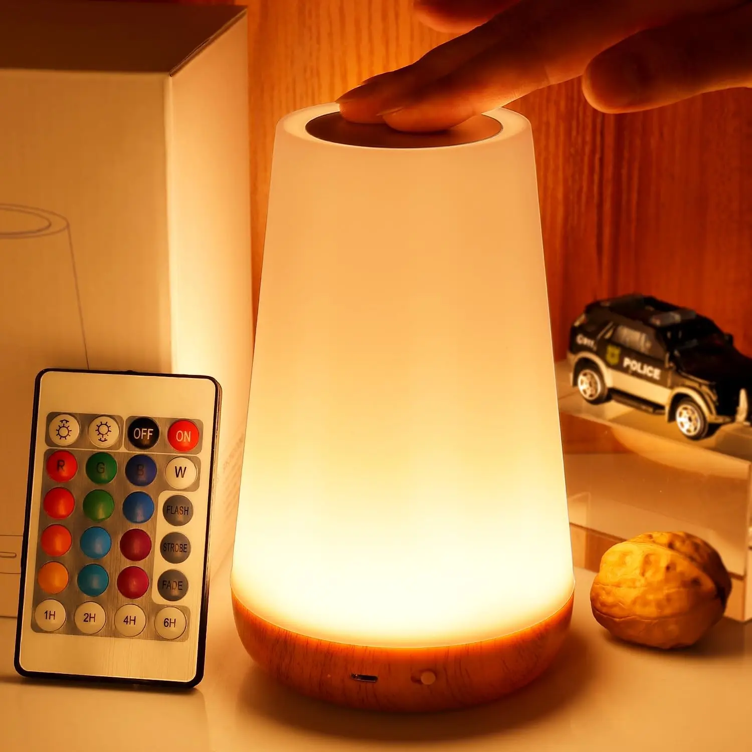 Luminária com Alternação de Luz ao Toque e Carreamento via USB