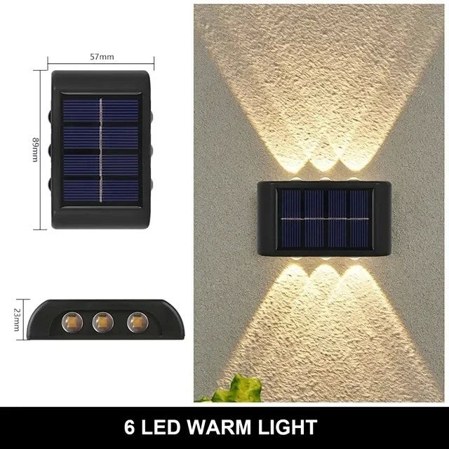 Ilumine seu espaço externo com estilo e eficiência usando nossa luminária solar automática de parede, equipada com 6 LEDs de luz quente e design à prova d'água. Ideal para jardins, varandas e caminhos, garantindo segurança e charme em qualquer clima.