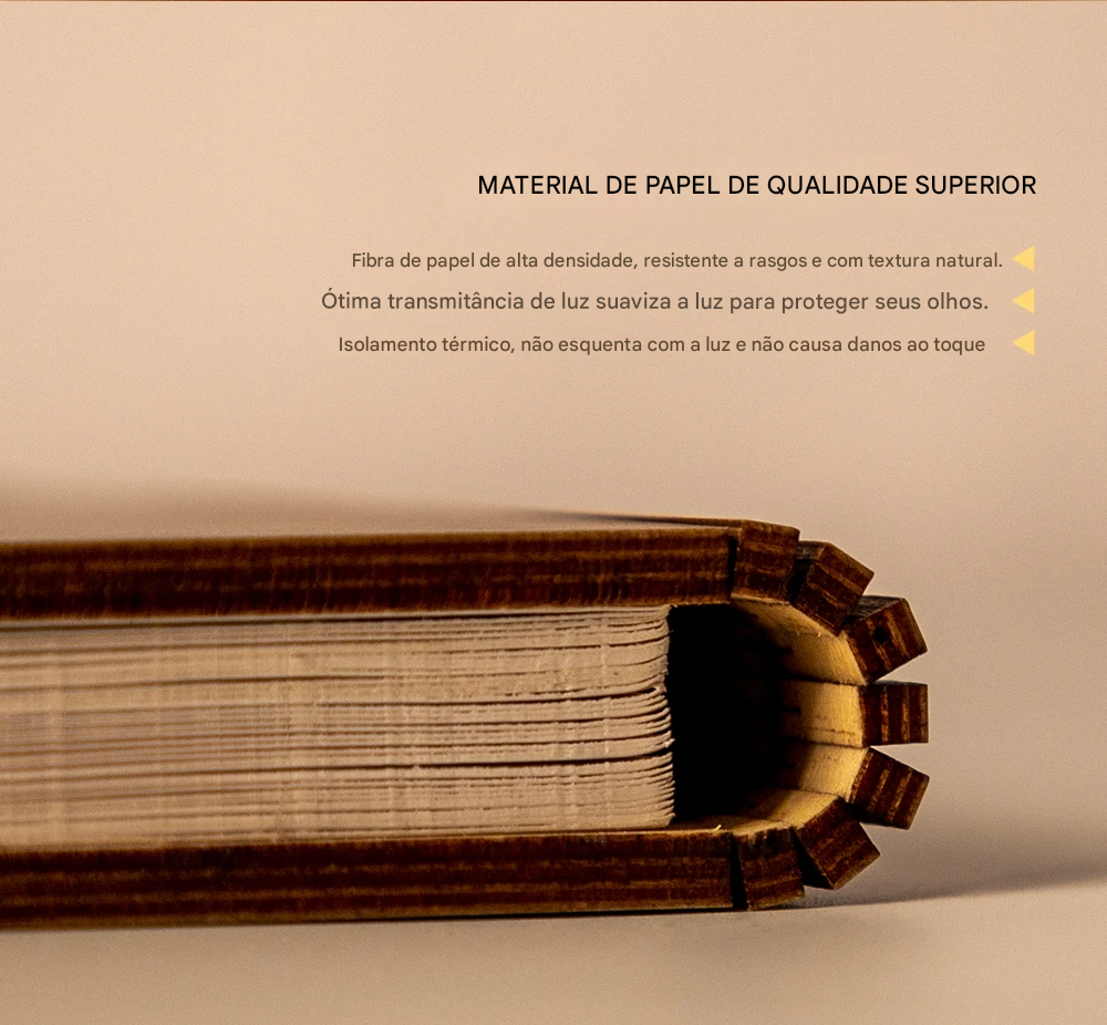 Luminária Livro Aberto em LED de Madeira Recarregável USB