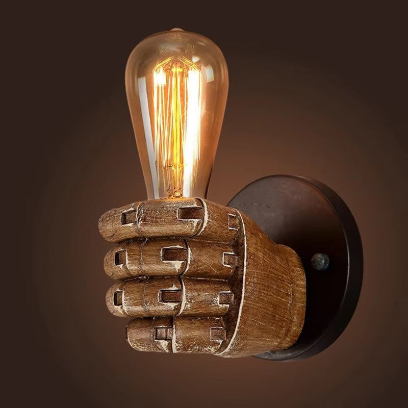 Arandela de parede nórdica com design retrô em resina, modelada em formato de mão, ideal para uma decoração sofisticada e única.
