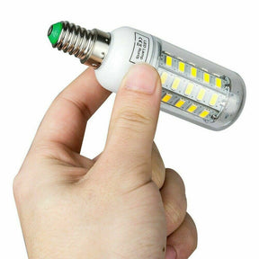 Lâmpada LED de Alta Eficiência, Formato Milho, Disponível em 7W a 15W, Iluminação Super Brilhante Ideal para Ambientes Internos e Externos.