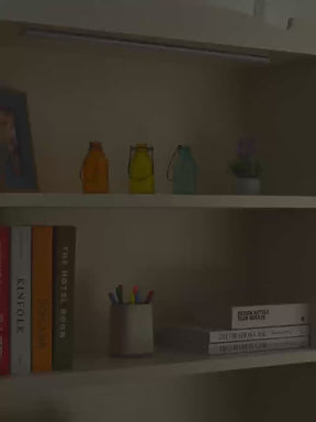 Luminária LED Sem Fio Bateria com 4 Semanas de Duração Recarregável com Sensor de Movimento Ultrafina